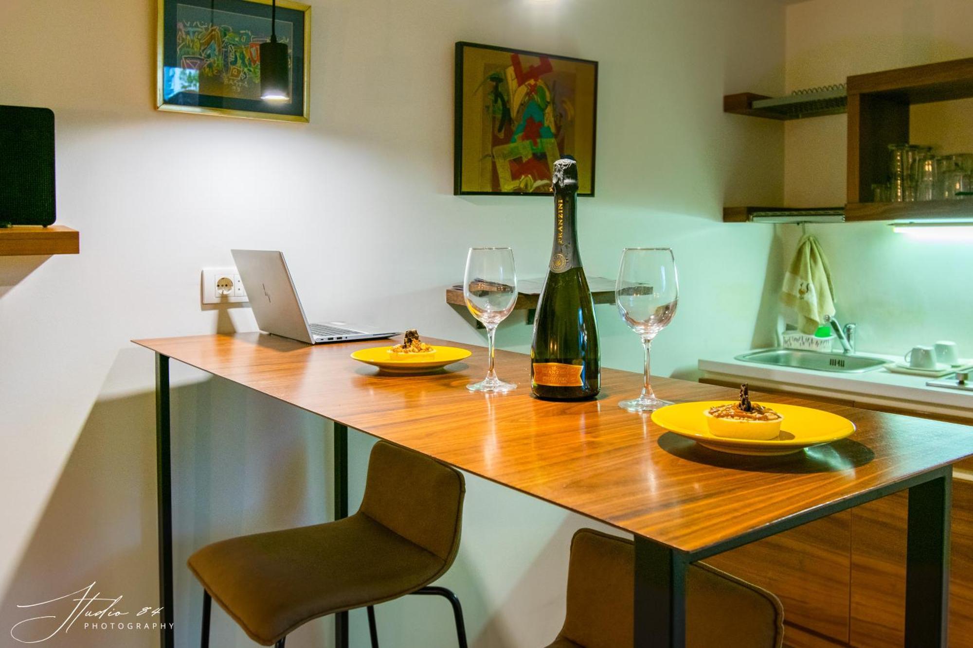 Little L Apartments Dorcol Βελιγράδι Εξωτερικό φωτογραφία